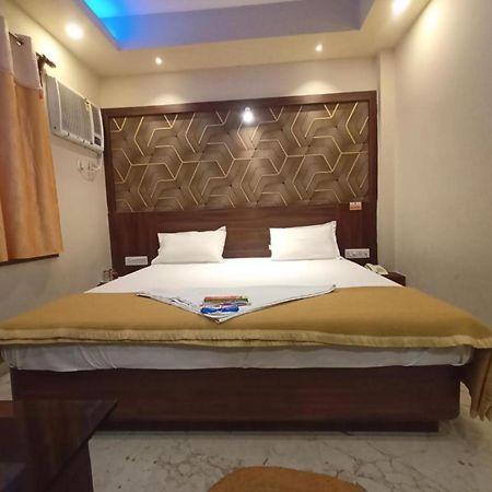 Hotel Park View - Lift Facilities- Near Sea Beach Best Choice Of Travellers By Morservices Puri Εξωτερικό φωτογραφία